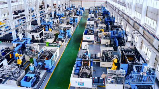 LESSO联塑以科研硬实力筑牢管道品质基石，树立管道行业品质新标杆